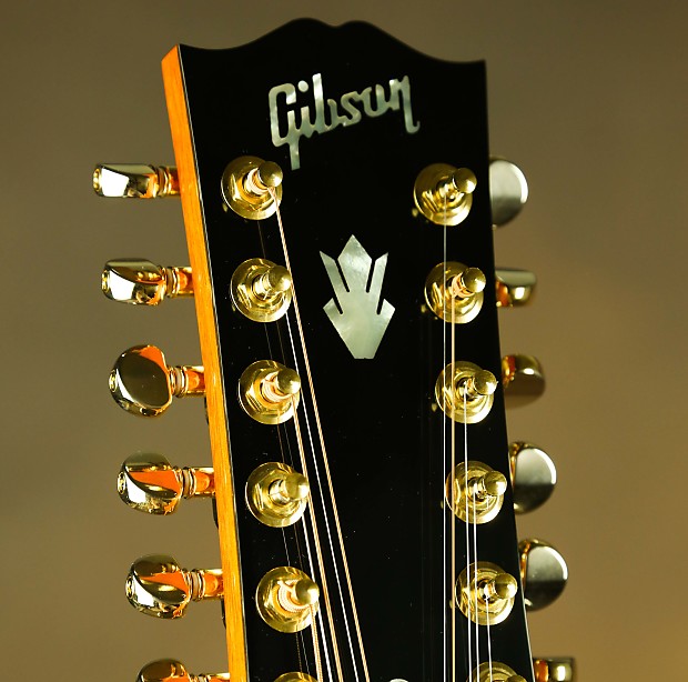 Gibson deals hummingbird strings