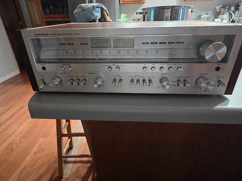 Pioneer SX- 850 1976 - 1978 - Silver Faced