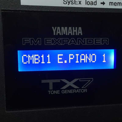 YAMAHA TX7 series LCD Display - Plug n Play, blue background and white characters, 14 pin connector