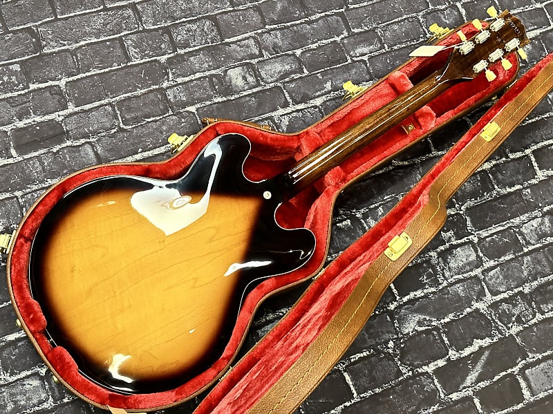 [宅送] Gibson ES-335 2023 Vintage Burst New Unplayed w/Case Auth 趣味