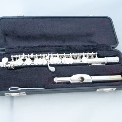 Yamaha YPC-30 Silver-plated Standard Piccolo *Cleaned & Serviced *New pads image 1