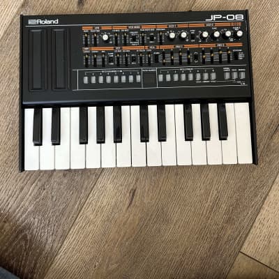 Roland JP-08 Boutique Series Synthesizer Module with K-25m