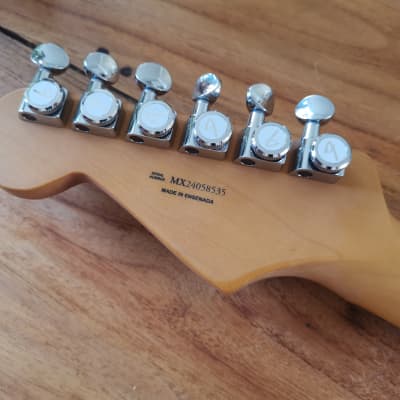 Fender Stratocaster Metallic satin green image 11