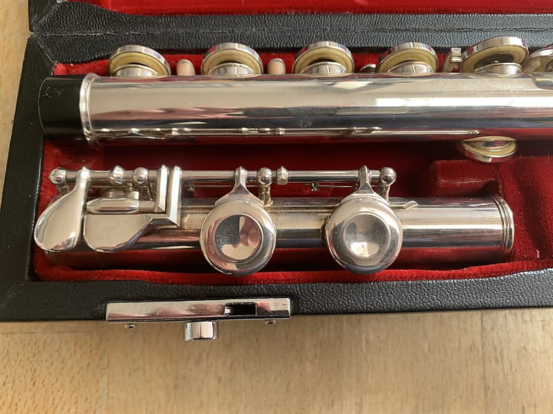 Pearl PF-501 Flute Silver-plated *Open-hole *Made in Japan