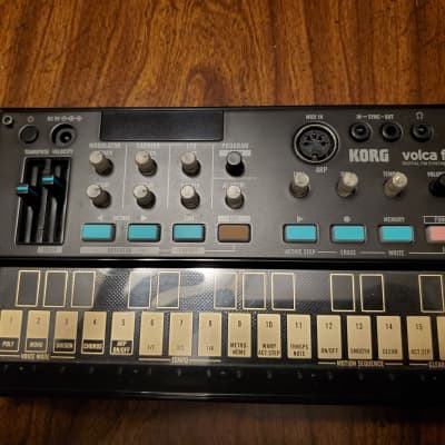 Korg Volca FM Digital Synthesizer with Sequencer