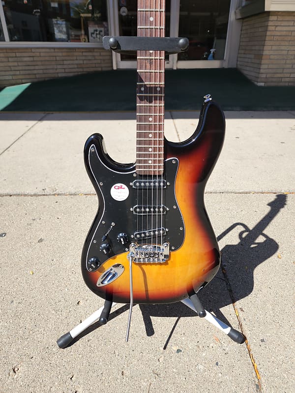 G&L Tribute Series Legacy with Rosewood Fretboard Left-Handed 2022 3-Tone Sunburst image 1