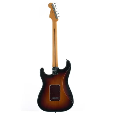 Fender American Professional II Stratocaster Maple, 3 Color Sunburst image 4