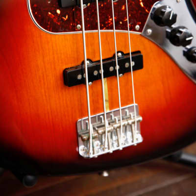 Fender American Original 60's Jazz Bass Sunburst Pre-Owned image 6