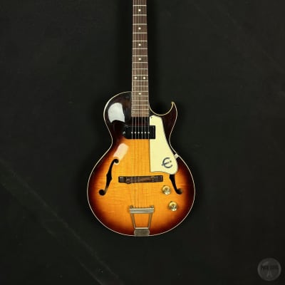 Epiphone Sorrento 3/4 E452 T from 1962 in sunburst finish with case for sale