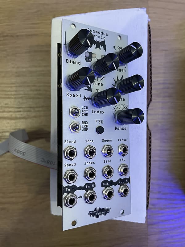 Noise Engineering Desmodus Versio