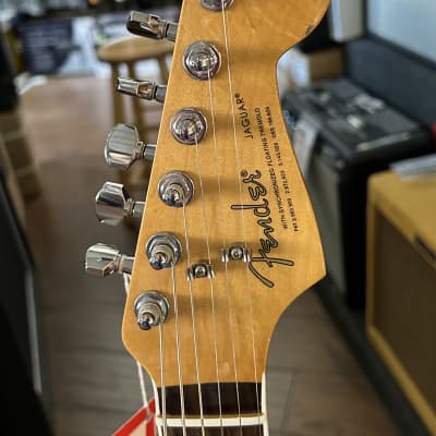 Fender Kurt Cobain Jaguar  3-Color Sunburst  #MX23009888 9 lbs  3.5 oz. image 11