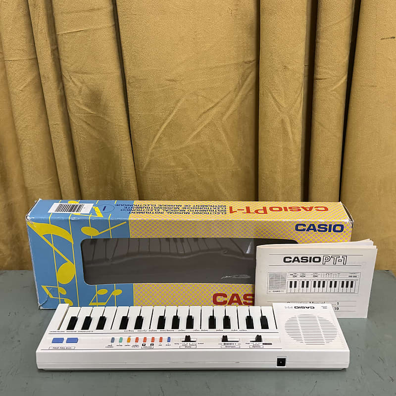 CASIO PT-1 ビンテージ ミニキーボード　箱　動作品 Unboxing and reviewing the Casio PT-1. The piano that