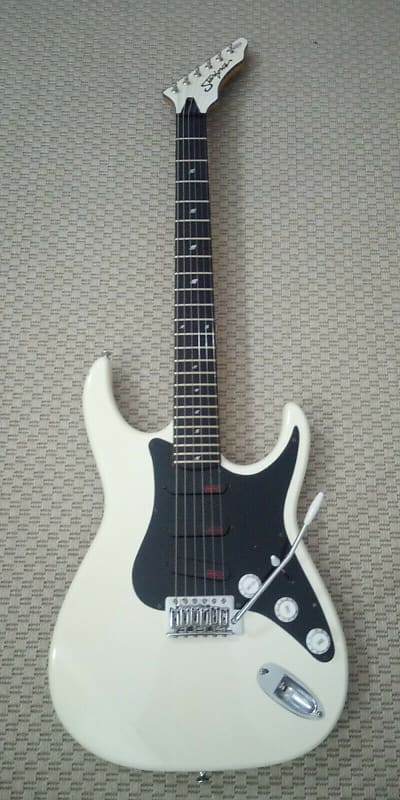 Starforce 8000 White Guitar / Guitarra Starforce 8000 Blanca image 1