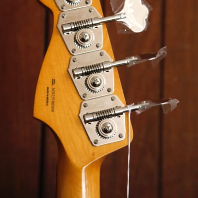 Fender Vintera II '60s Precision Bass 3-Tone Sunburst Bass Guitar image 10