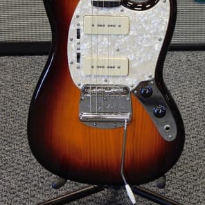 Fender Modern Player Mustang Sunburst Finish! P90s! Vibrato! | Reverb