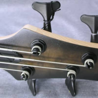 Ibanez SR400EBCW 4 String Bass image 2