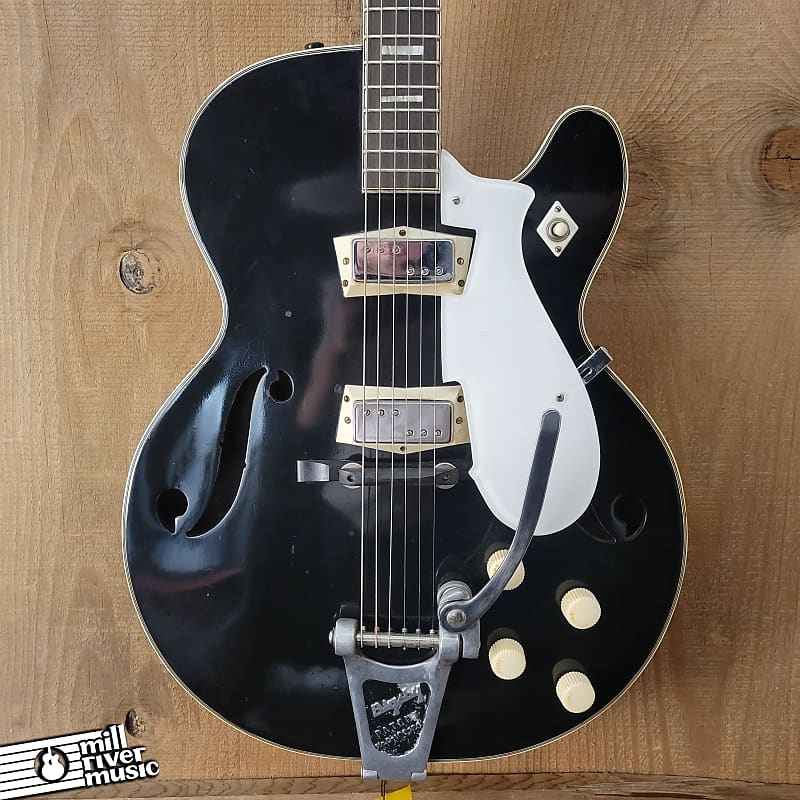 Silvertone 1446 Vintage Hollowbody 1960s Electric Guitar Black