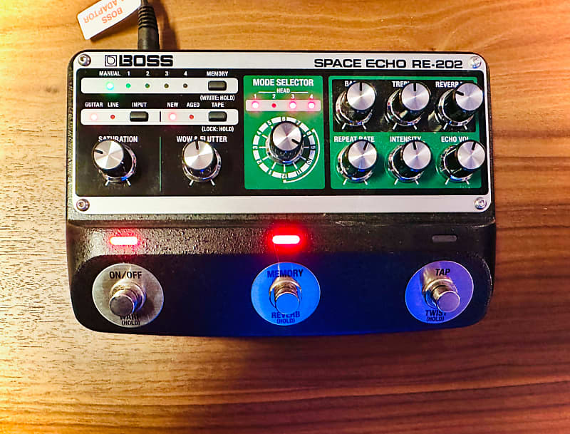 Boss RE-202 Space Echo