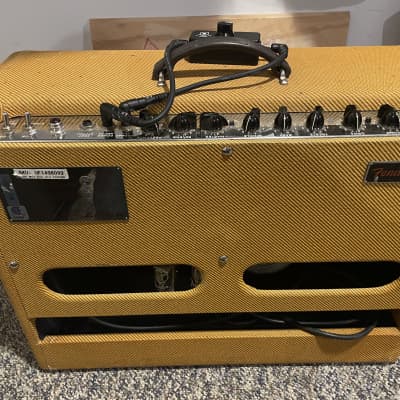 Fender Limited Edition Hot Rod Deluxe 40-Watt 1x12