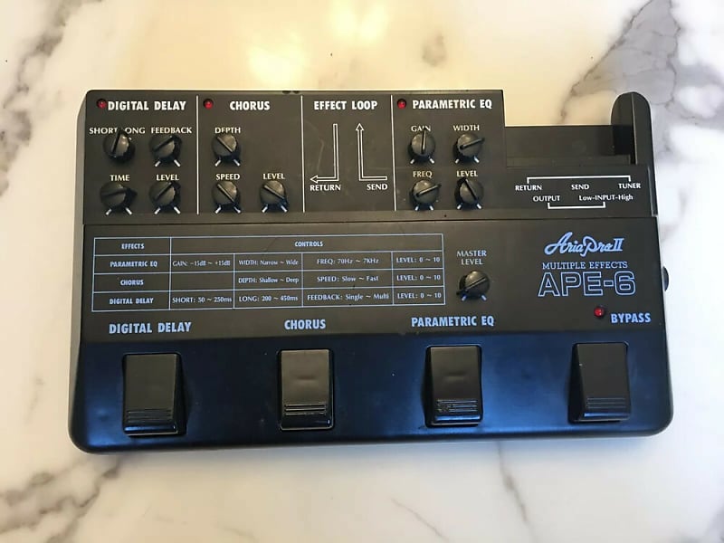 AriaProII APE-6 アリアプロ マルチエフェクター  ギター AriaProII APE-6 アリアプロ マルチエフェクター ギター
