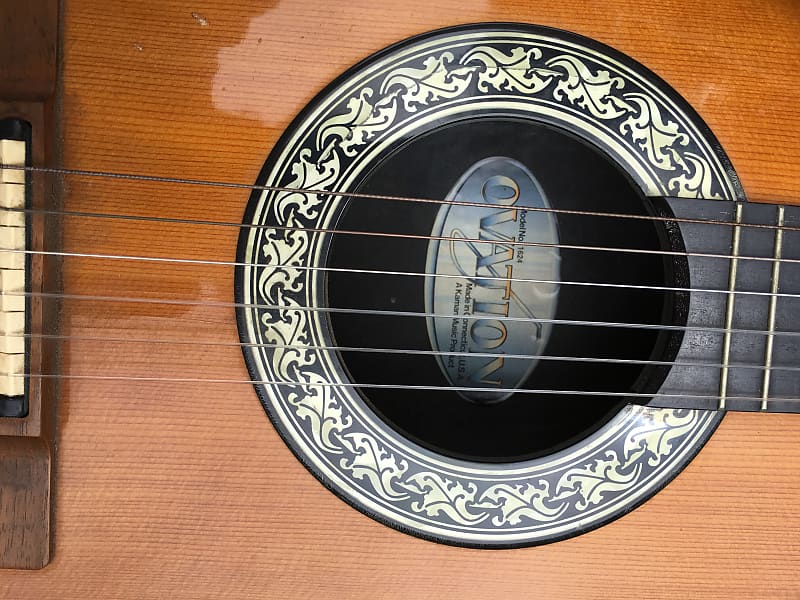Ovation 1624 Nylon string 