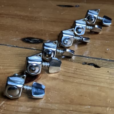 1990s Washburn Chrome Guitar Machine Heads Tuners 6 -in- line (set of 6) KC-20V for sale