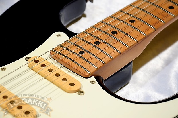 Fender Japan ST 33 | Reverb