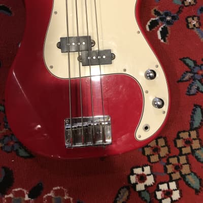 Hondo Bass 1980’s Red image 2