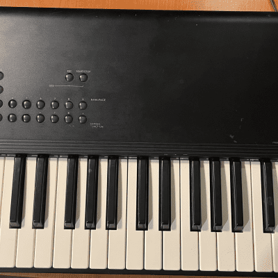 Korg T2 90s Workstation Keyboard 76-key M1 Black T1 01w image 4