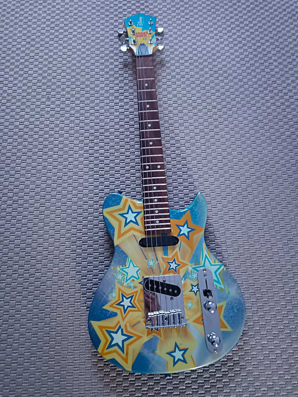 Washburn Disney 3 4 High School Musical Guitar 2006 Reverb France