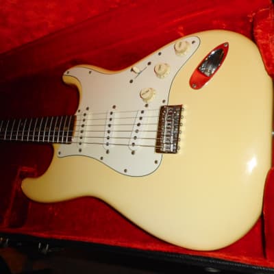 Fender Stratocaster 1971 Olympic White hard tail(rare) with 3-Bolt Neck, Rosewood board  (7 lbs!!)! image 15