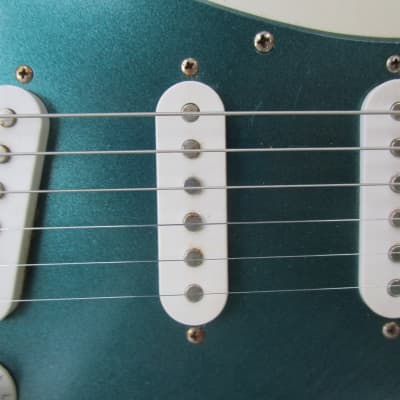 Lotus Strat Style Guitar, 1980's, Korea, White Pearl Finish, Green Sparkle Guard. Very Cool image 4