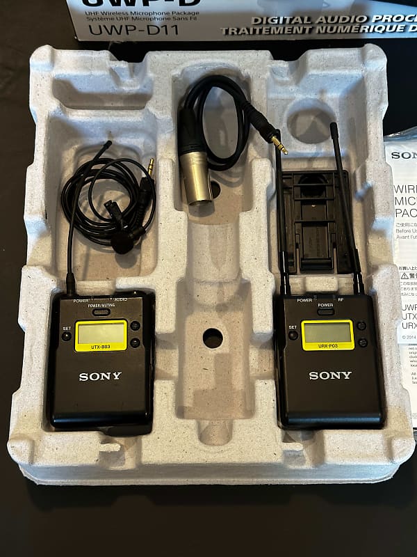 Sony UWP D11 Integrated Digital Wireless Bodypack Lavalier Microphone System