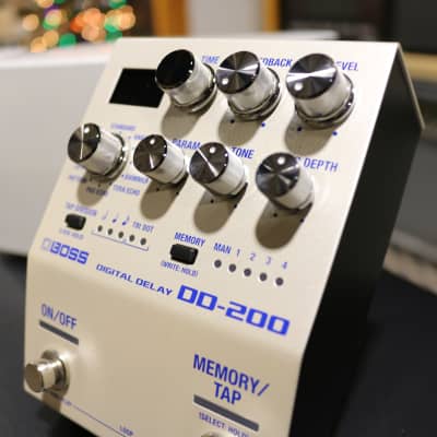 Boss DD-200 Digital Delay | Reverb Canada