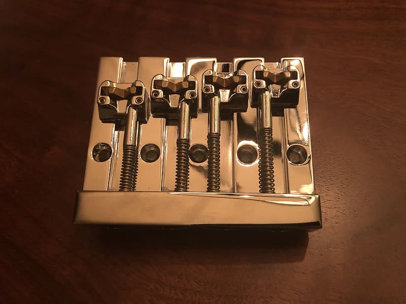 Hipshot KickAss 4String Bass Bridge Chrome Reverb