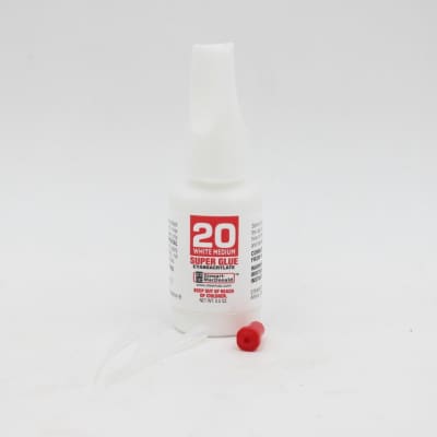 StewMac Tinted Super Glue, White, 0.5 oz. w/ Whip Tips