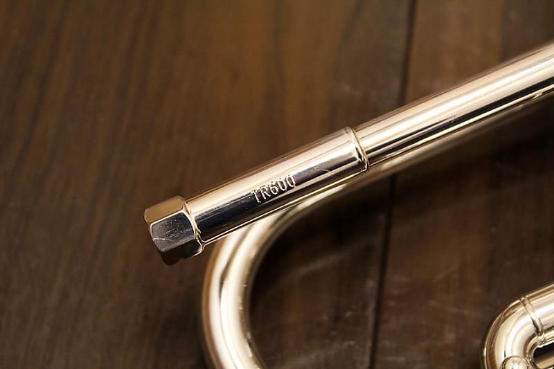 BACH Bach TR-600S B flat trumpet [SN AH21008124] [12/08]