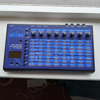 Dave Smith Instruments Evolver Desktop Monophonic Synthesizer 2002 - 2016 - Blue