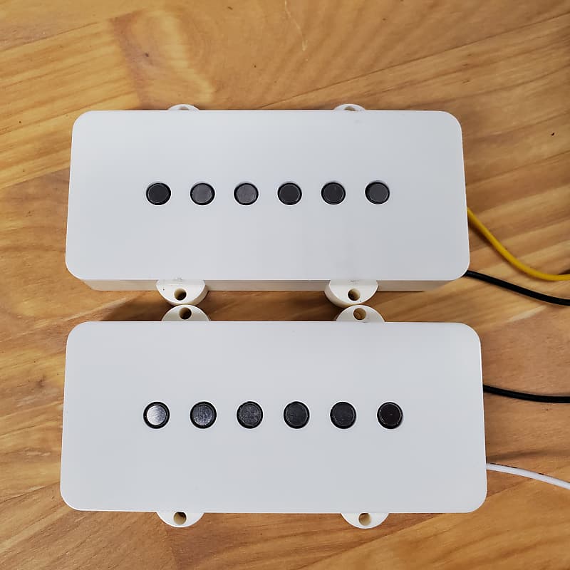 Squier jazzmaster pickups discount