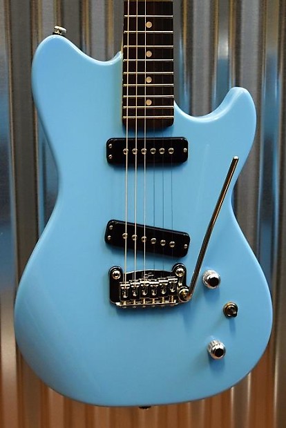 G L Guitars USA SC 2 Himalayan Blue Electric Guitar Case SC2 NOS 5454
