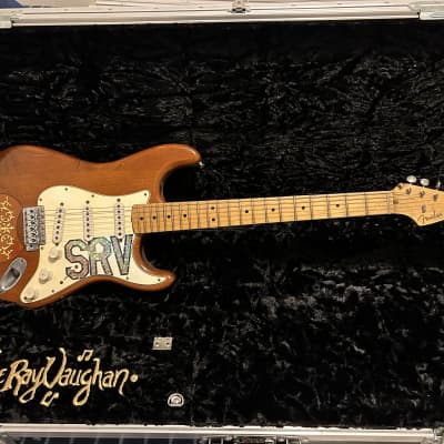 Fender Custom Shop Tribute Series 