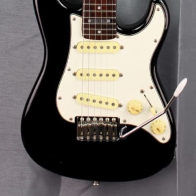 Fernandes ST-40 Limited Edition 1985 - Black L Serial