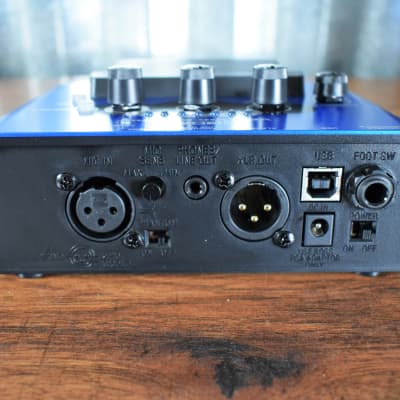 Boss VE-1 Vocal Echo Multi-Effect Unit | Reverb