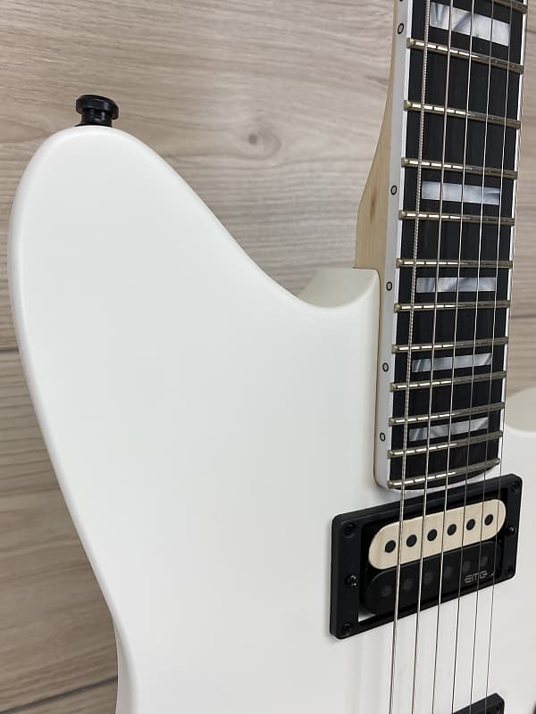 Fender Jim Root Signature Jazzmaster V4 with Ebony Fingerboard, Flat White