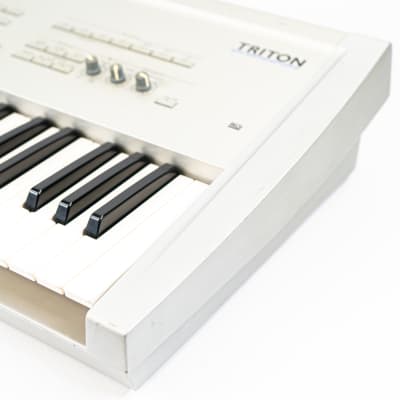 Korg Triton - Versatile Workstation Keyboard for any Musical Role image 8
