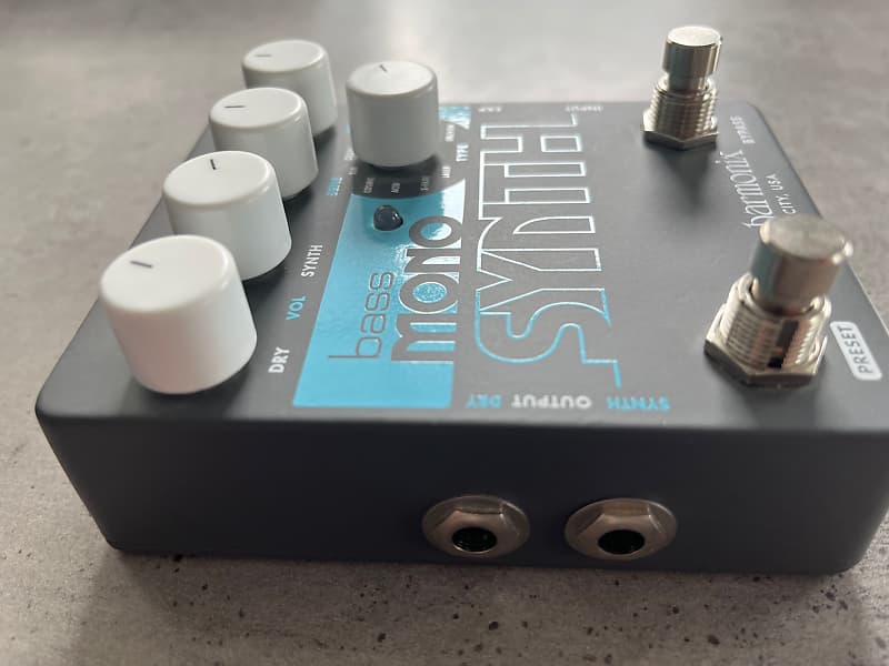 Electro-Harmonix Bass Mono Synth
