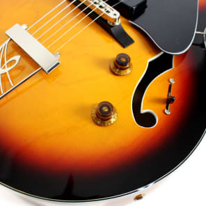 Used Dean Palomino Hollow Body Archtop Electric Guitar Sunburst image 11