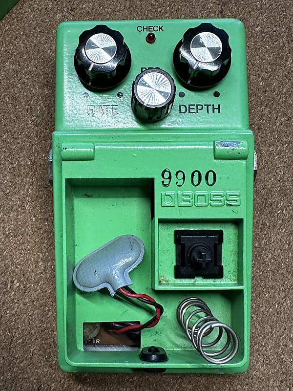 Boss PH-1R Phaser First Production Month Oct 1980 Silver