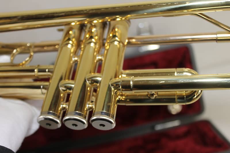 Yamaha YTR-236 Bb Trumpet 1977-1982 Gold Lacquer | Reverb Yamaha YTR-236 Bb Trumpet 1977-1982 Gold Lacquer | Reverb