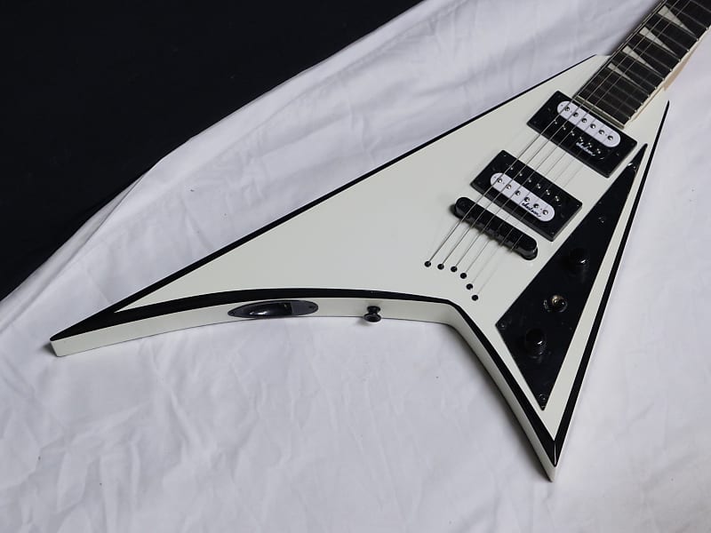 Jackson JS32T RR Randy Rhoads white V electric guitar Used 2015